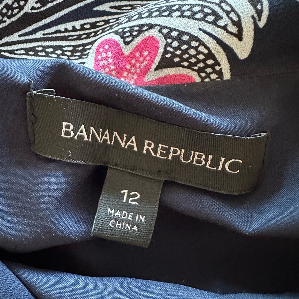 Banana Republic Short Sleeve Shirt Dress Tropical Floral Bird Print Navy 12 EUC - Picture 11 of 16